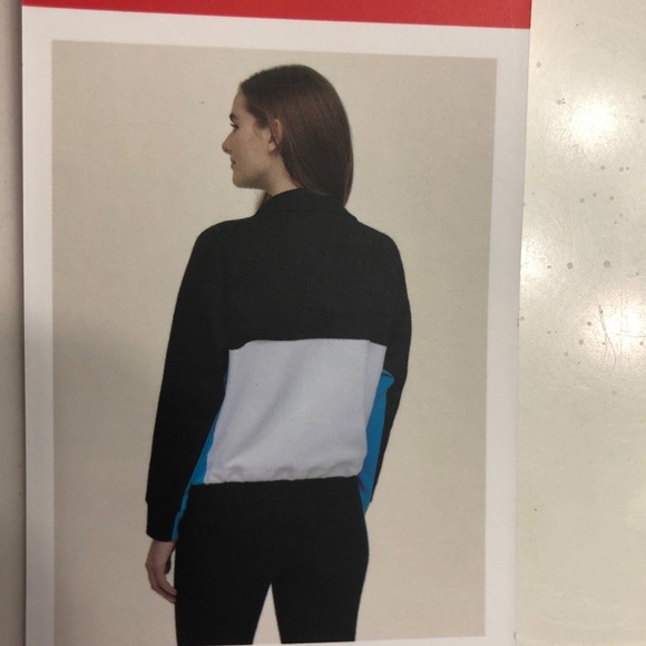 DKNY Ladies 1/2 Zip Pullover - Picture 4 of 4